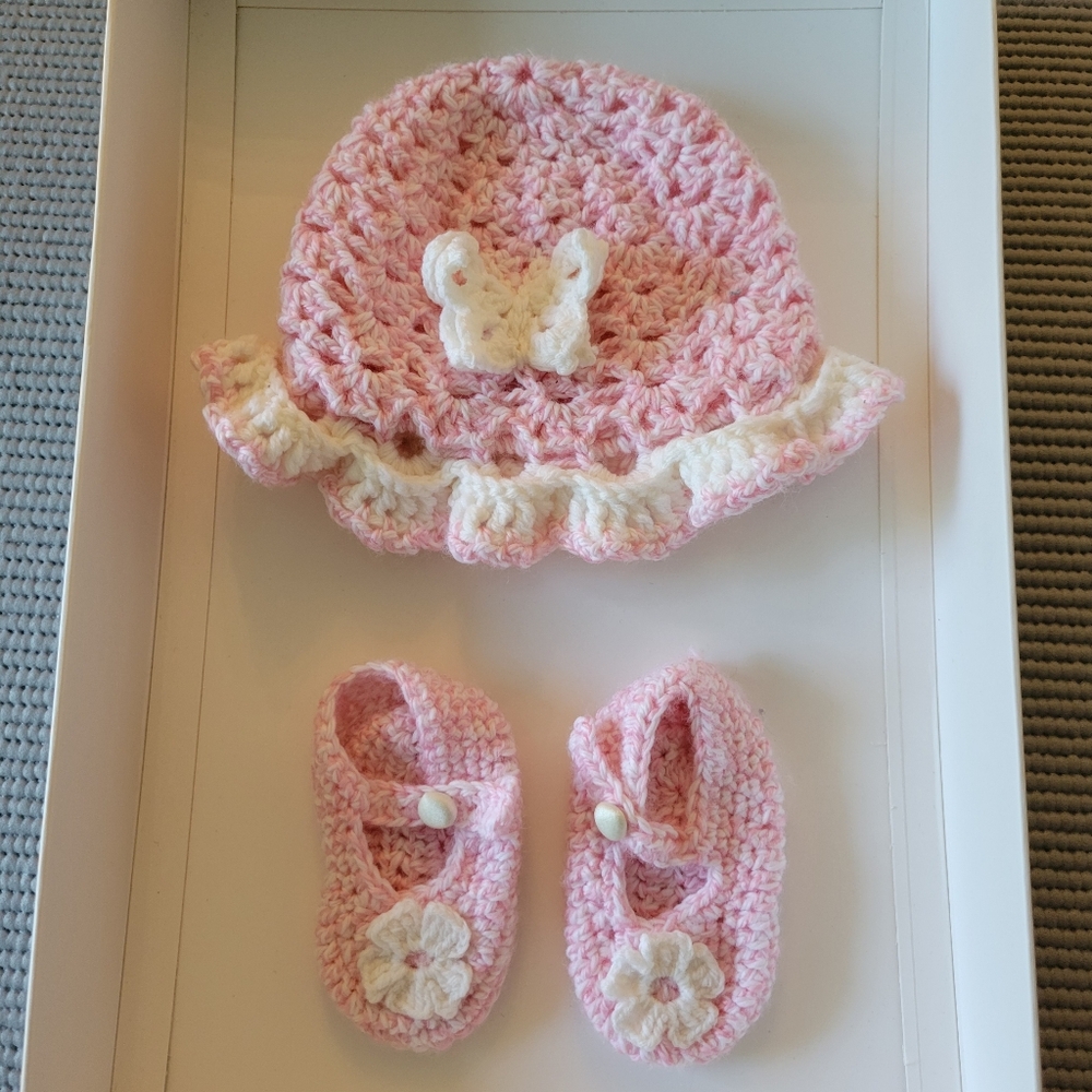 Newborn Handknitted Handmade Crochet Baby Knit Dress Hat Shoes Booties Pink - Picture 7 of 10